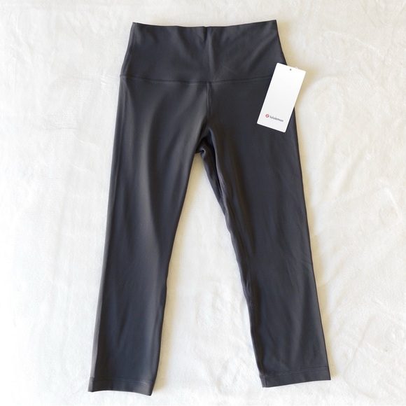 Lululemon Align High Rise Crop 21” NWT Size 8 - Picture 3 of 6